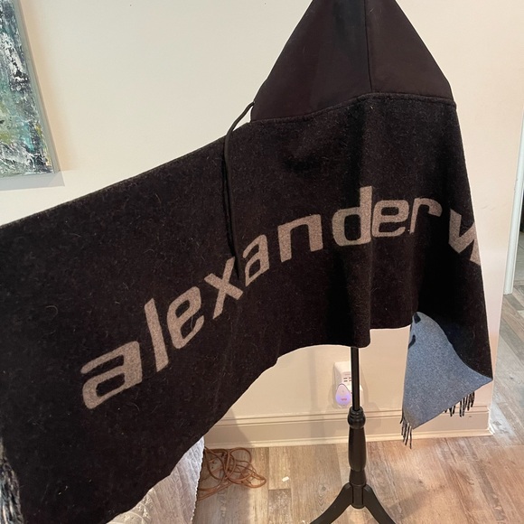 Alexander Wang Black and Gray Hooded Poncho - Picture 6 of 8